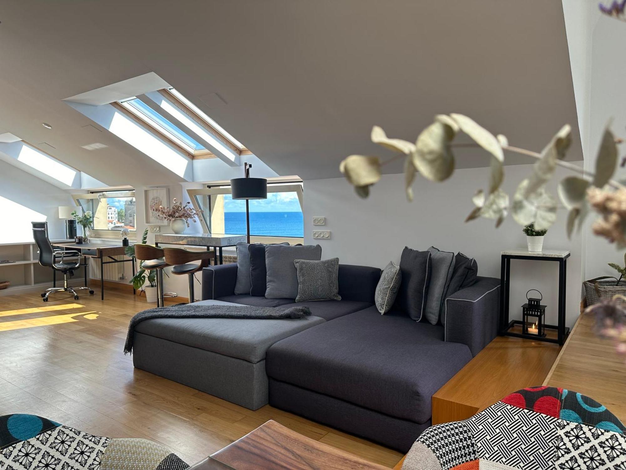 Bustos Home Apartamento Gijon Bagian luar foto