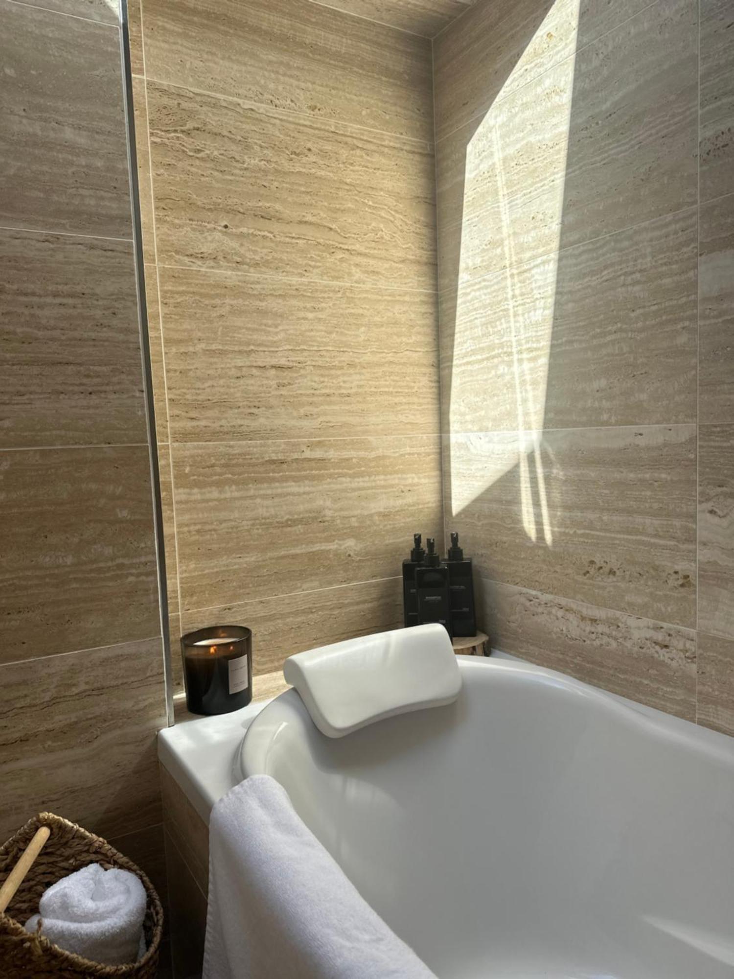 Bustos Home Apartamento Gijon Bagian luar foto