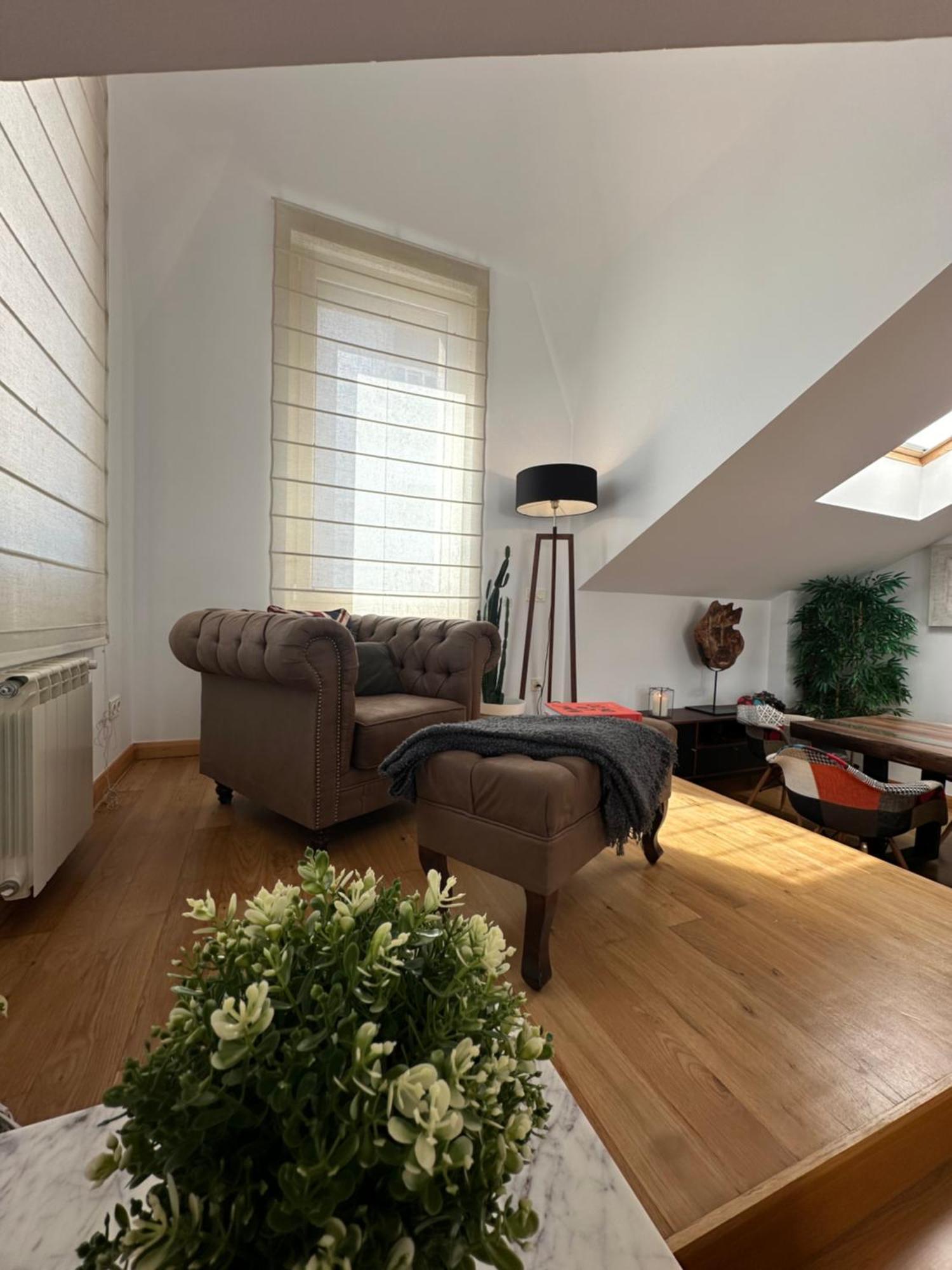 Bustos Home Apartamento Gijon Bagian luar foto