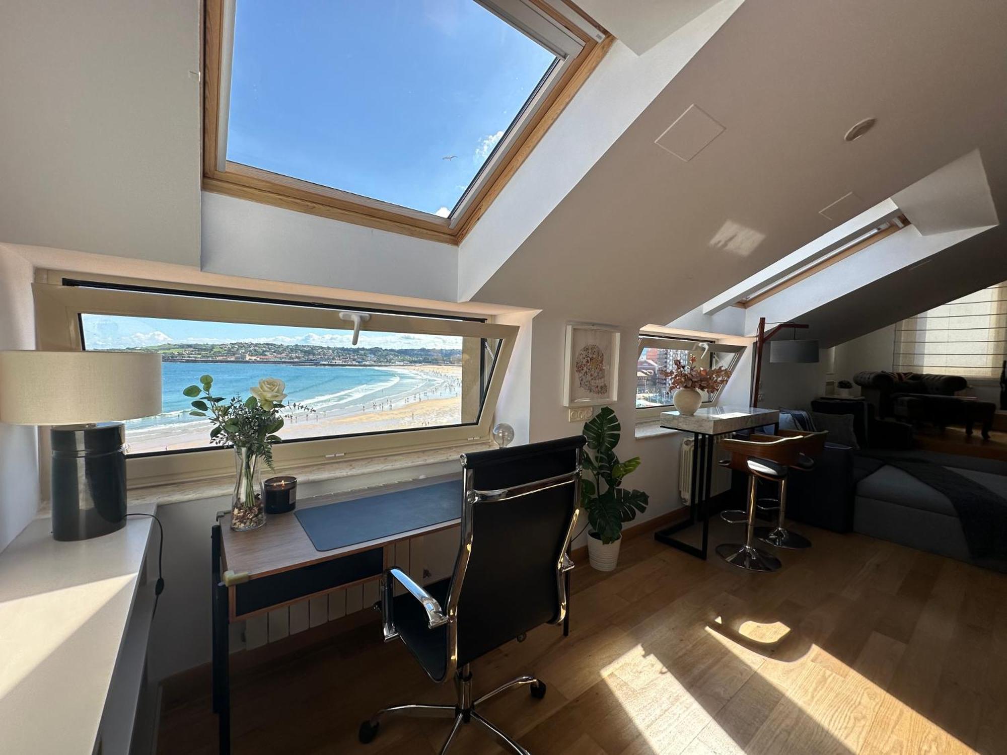 Bustos Home Apartamento Gijon Bagian luar foto
